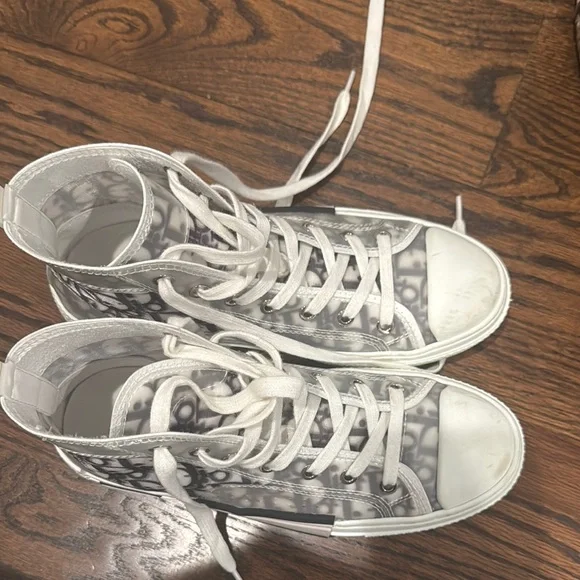 Dior Gray and White High-Top Sneakers - Picture 3 of 3